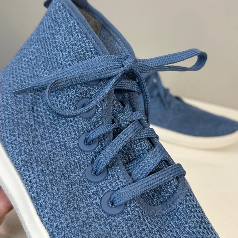 Allbirds Men’s Tree Toppers Nikau Saphire (White‎ Sole) Size 10